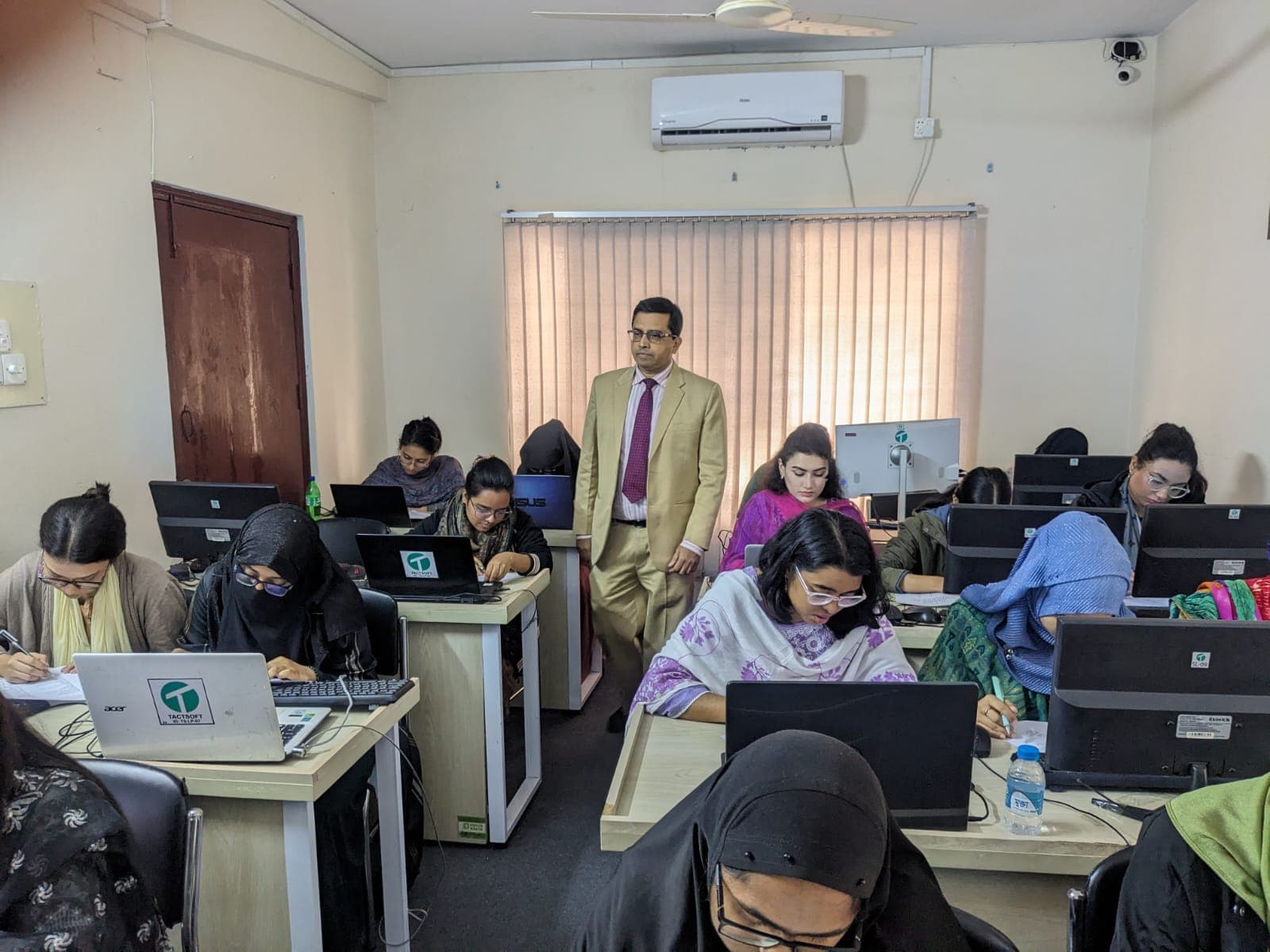 DEIED event photo 20